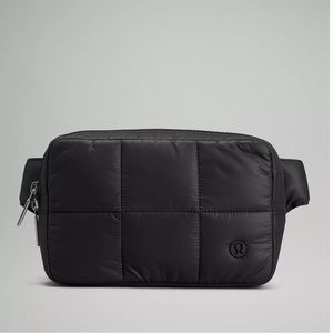 🖤LULULEMON QUILTED GRID BELT BAG
